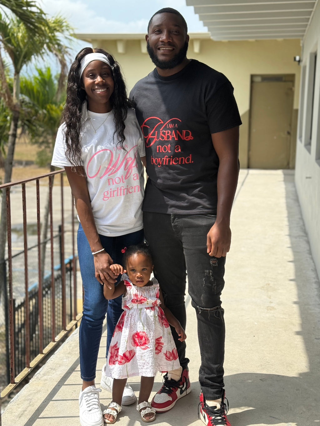 I AM A WIFE NOT A GIRLFRIEND ( WHITE SHIRT )