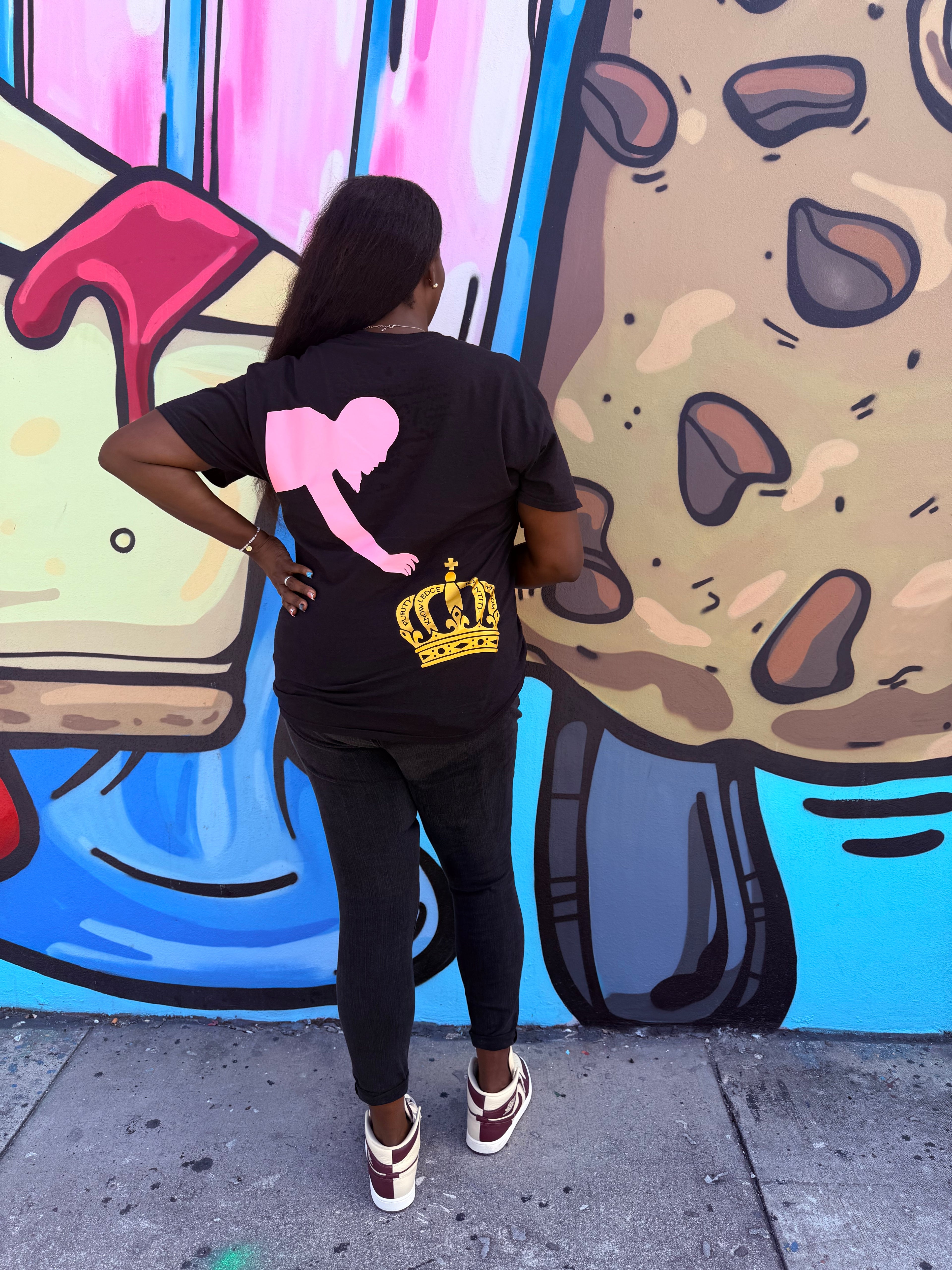I AM A WIFE NOT A GIRLFRIEND   (BLACK SHIRT)