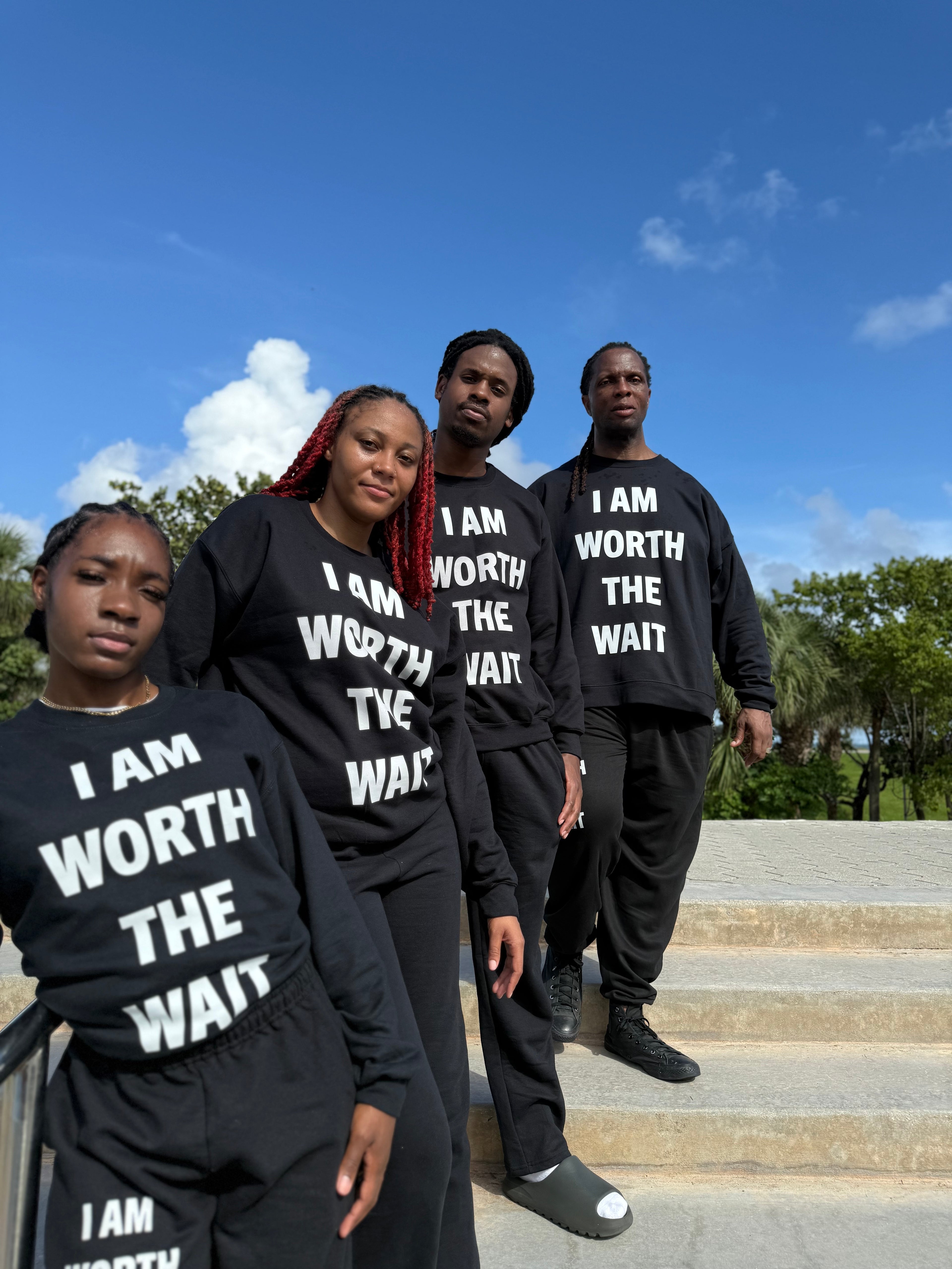 I AM WORTH THE WAIT SWEAT SUIT